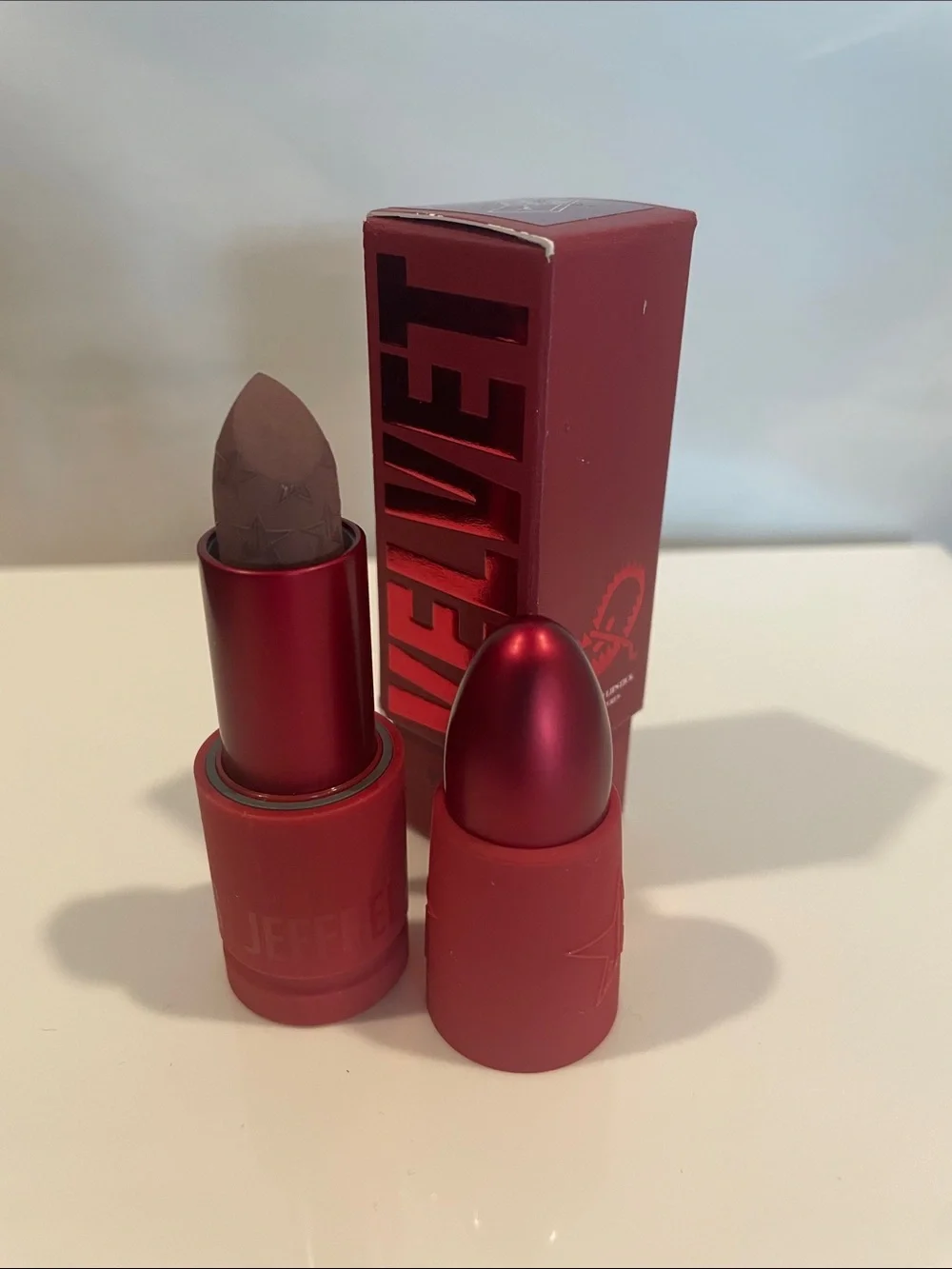 Jeffree Star ⭐️ Mouse Trap Velvet Trap Lipstick